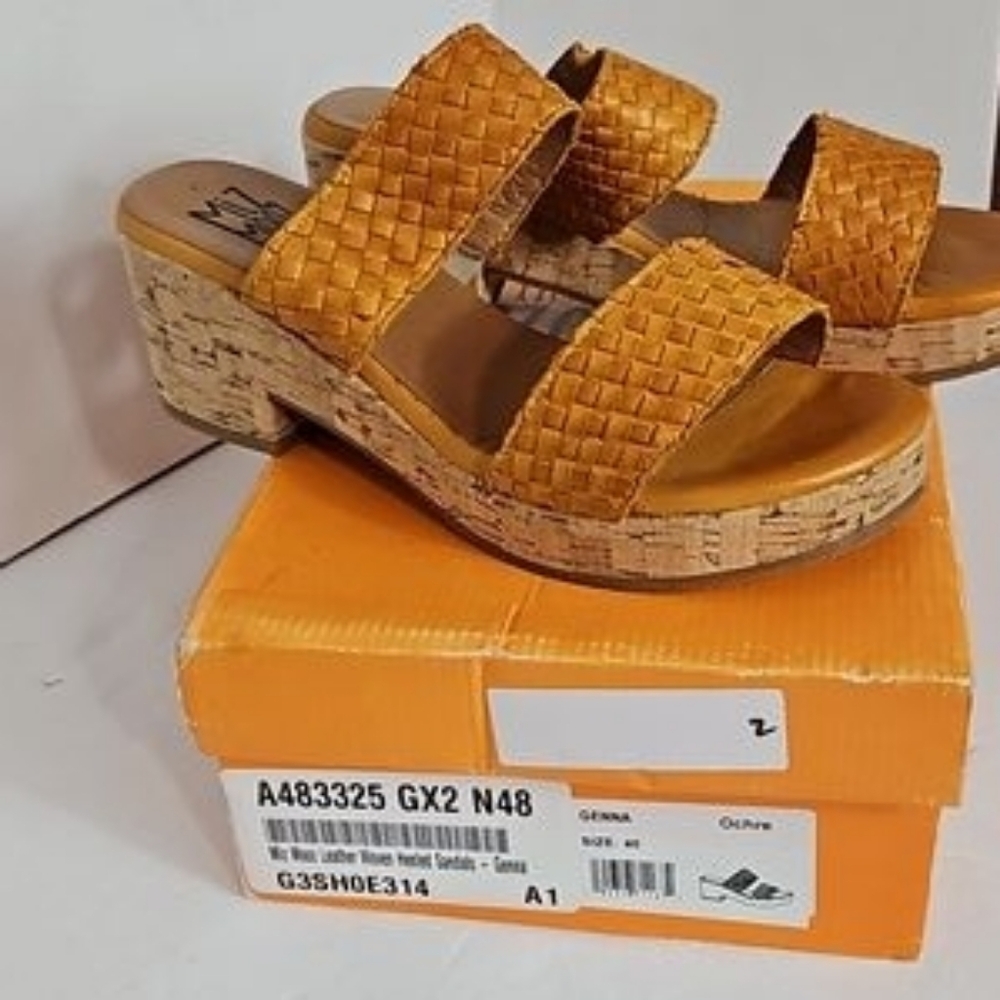 Miz Mooz Women's Woven yellow/Brown Sandals - No Box